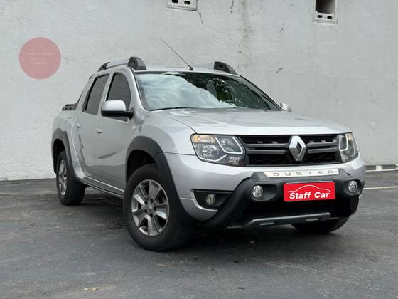 RENAULT DUSTER OROCH 1.6 16V SCE FLEX DYNAMIQUE MANUAL RENAULT DUSTER OROCH 1.6 16V SCE FLEX DYNAMIQUE MANUAL